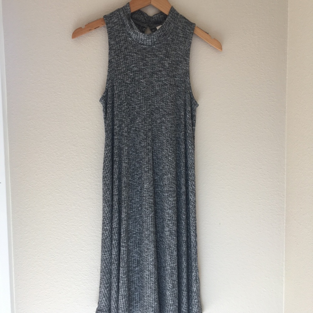 💛Hollister Grey Heathered High Neck Dress